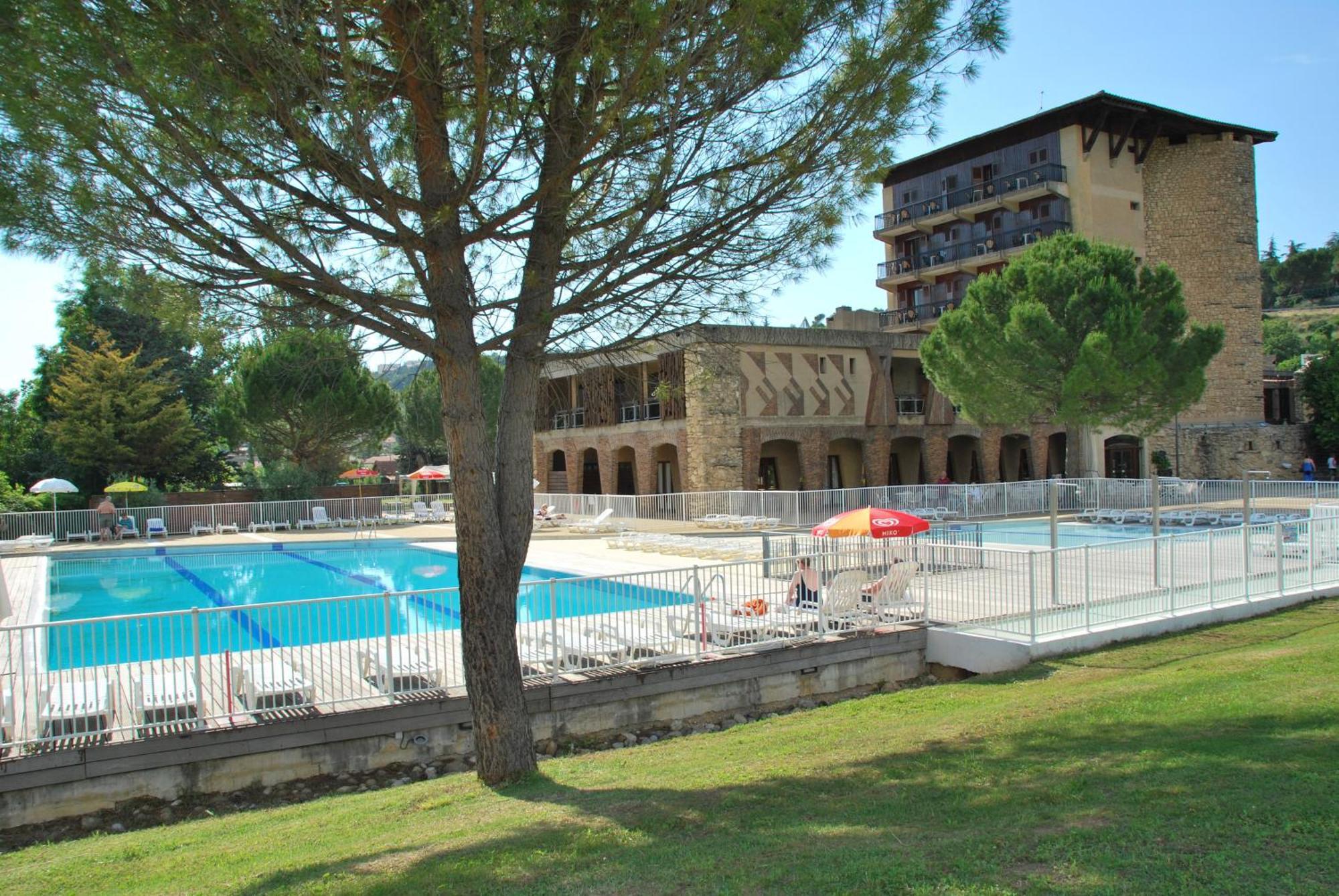 Vacances Bleues Hotel Castel Luberon Apt Exterior photo