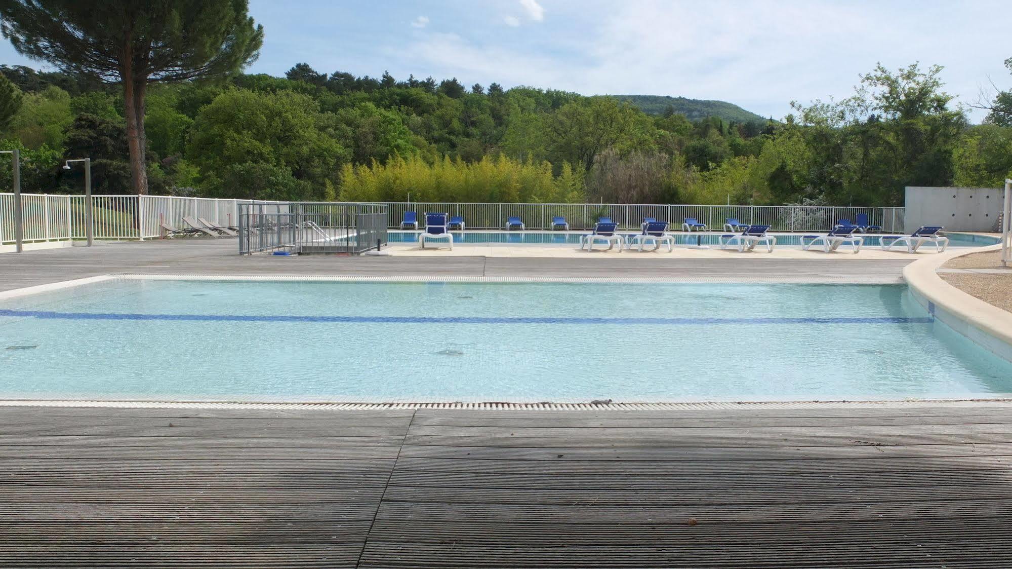 Vacances Bleues Hotel Castel Luberon Apt Exterior photo